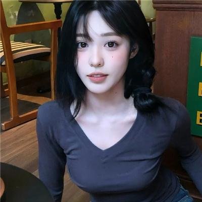 左轮百合